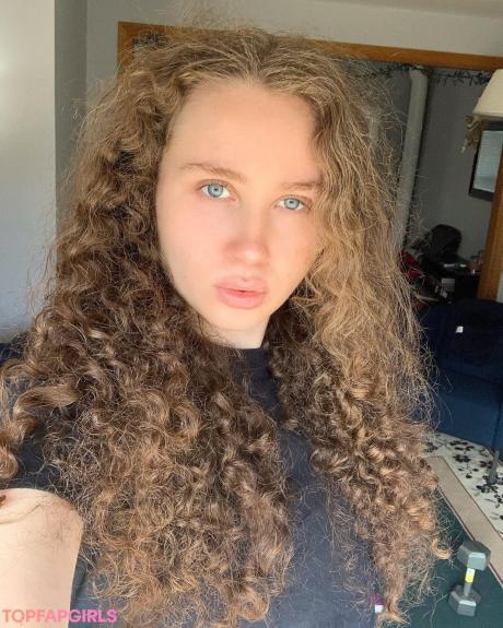 Alyssa nude leaked OnlyFans photo #105