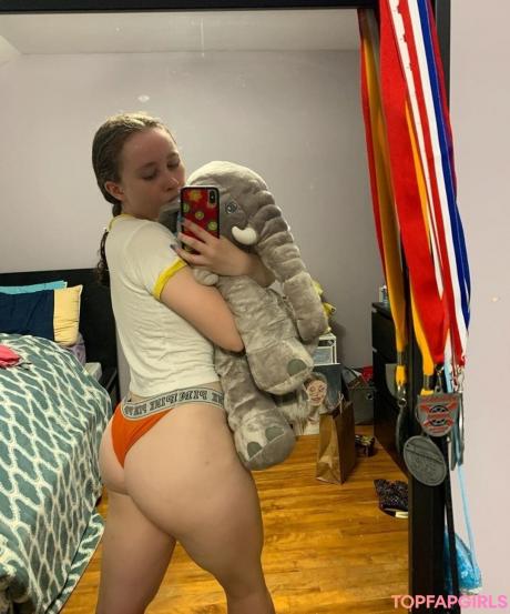 Alyssa nude leaked OnlyFans photo #13