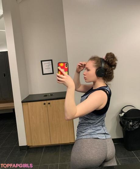 Alyssa nude leaked OnlyFans photo #82