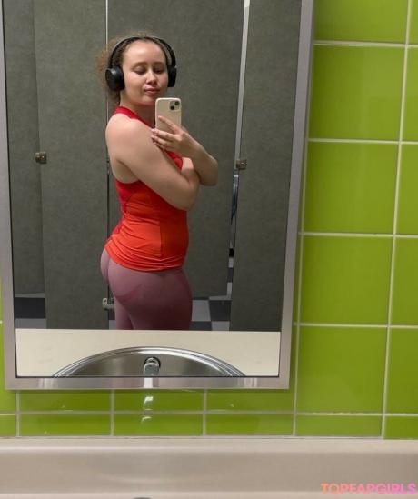 Alyssa nude leaked OnlyFans photo #87