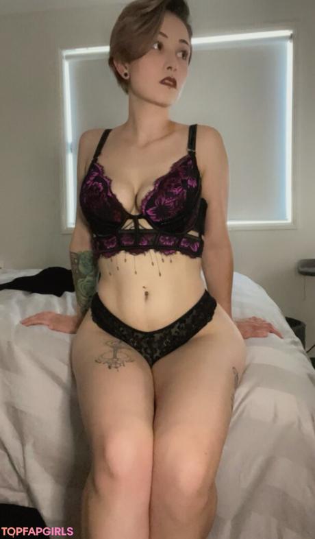 Littlesin16 nude leaked OnlyFans photo #11