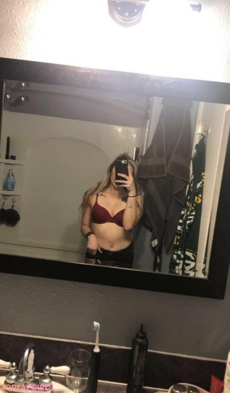 Brattynattyy nude leaked OnlyFans photo #7