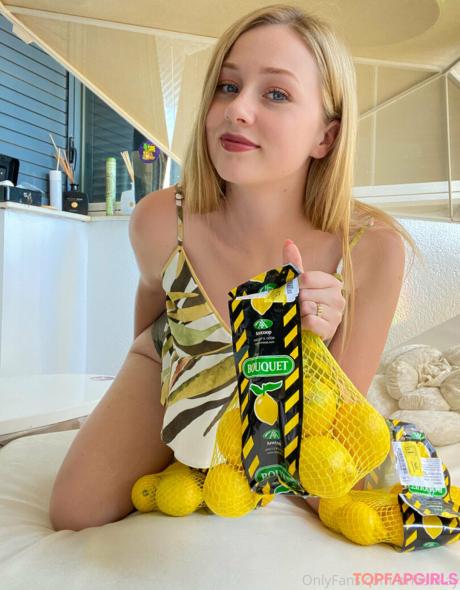 Kayklou nude leaked OnlyFans photo #21