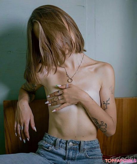 Disiosi6i nude leaked OnlyFans photo #13