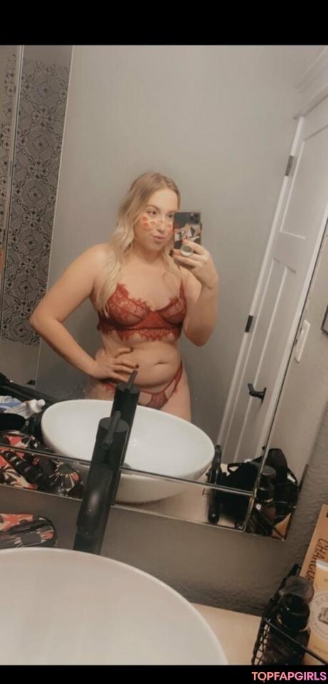 Princessbrooke1996 nude leaked OnlyFans photo #20