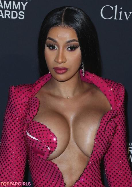 Cardi nude leaked OnlyFans photo #32