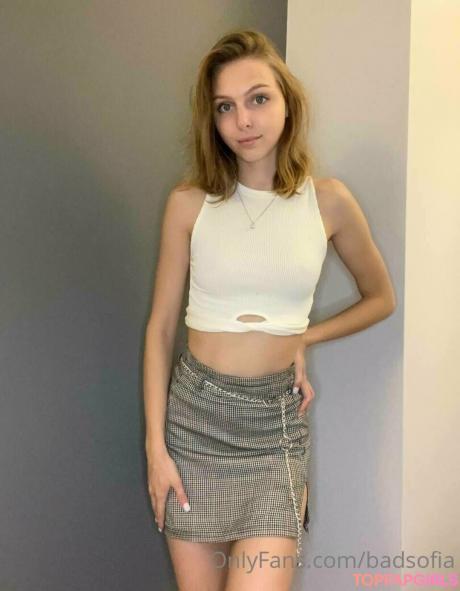 Badsofia nude leaked OnlyFans photo #26