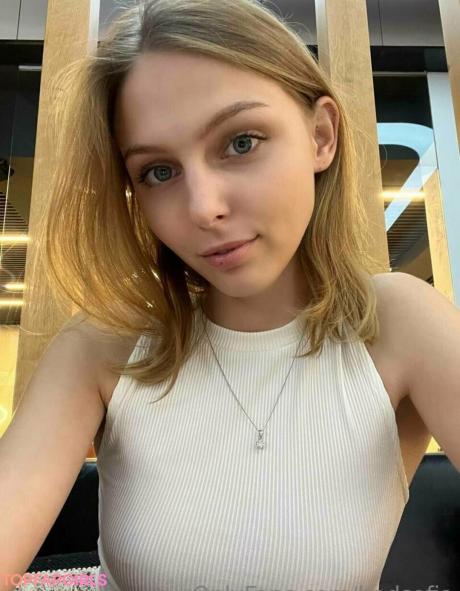 Badsofia nude leaked OnlyFans photo #30