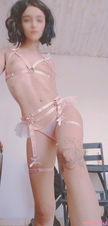 Loolizinhareal nude leaked OnlyFans photo #29