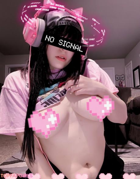 Maxalah nude leaked OnlyFans photo #71