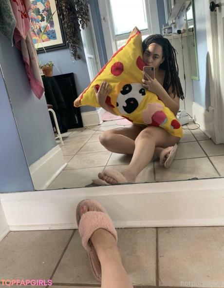 Hotpocketprincess nude leaked OnlyFans photo #10