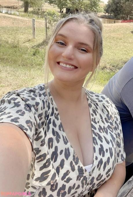 Casey nude leaked OnlyFans photo #4