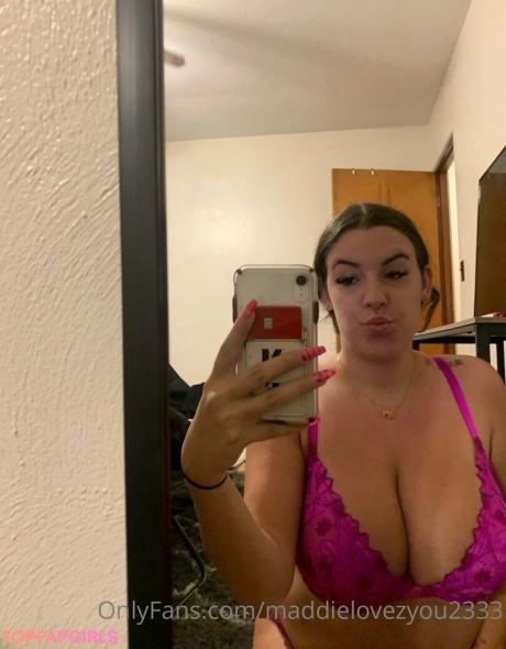 Maddiexofree nude leaked OnlyFans photo #45