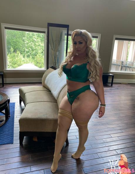 Mzdanibadgirl nude leaked OnlyFans photo #153