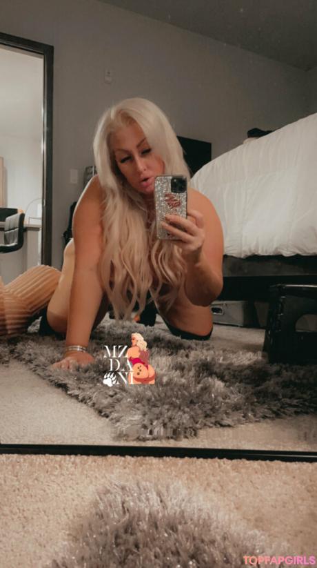 Mzdanibadgirl nude leaked OnlyFans photo #15