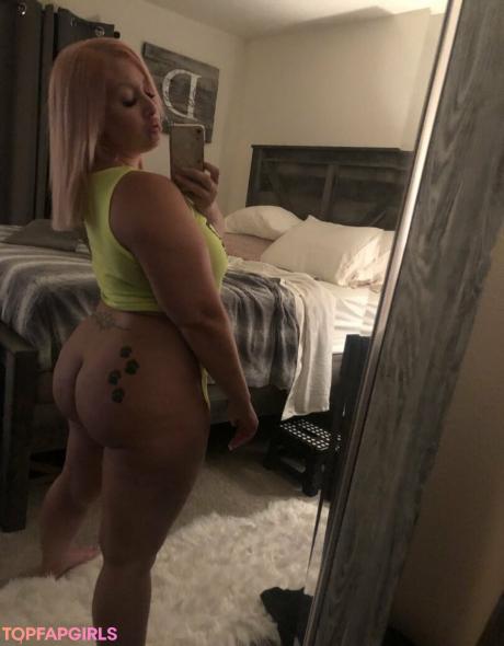 Mzdanibadgirl nude leaked OnlyFans photo #271