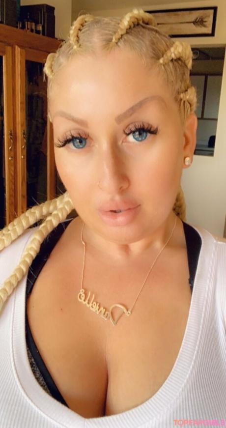 Mzdanibadgirl nude leaked OnlyFans photo #325