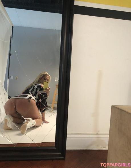 Mzdanibadgirl nude leaked OnlyFans photo #77