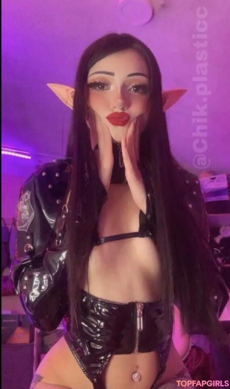 Nicoleuu nude leaked OnlyFans photo #4