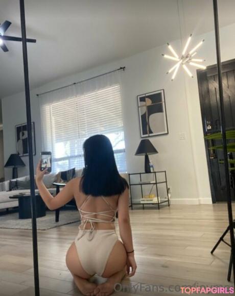 Joyce nude leaked OnlyFans photo #1