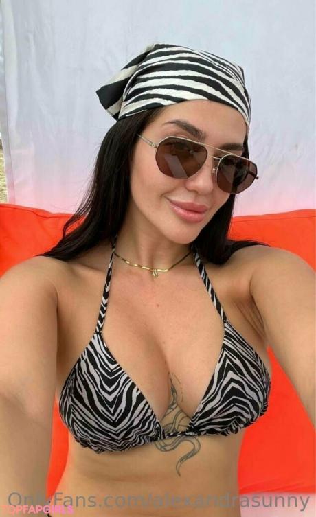 Alexandrasunny nude leaked OnlyFans photo #151