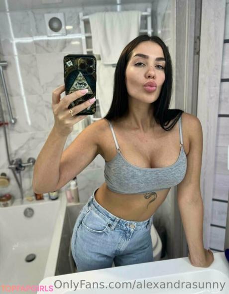 Alexandrasunny nude leaked OnlyFans photo #159