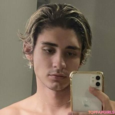 Dieghodolttih nude leaked OnlyFans photo #24