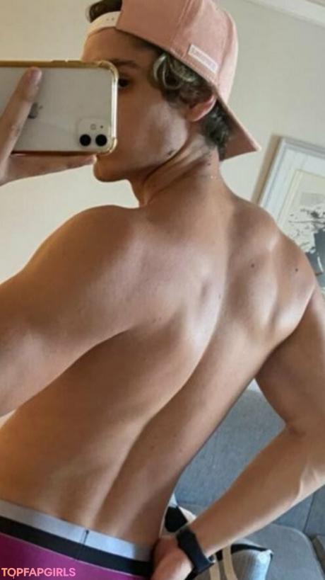 Dieghodolttih nude leaked OnlyFans photo #25