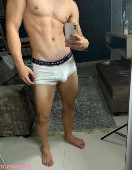 Dieghodolttih nude leaked OnlyFans photo #8