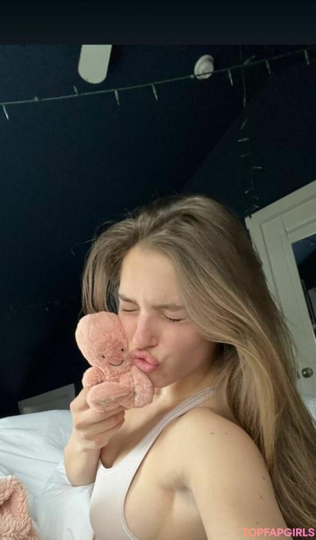 Sylvia nude leaked OnlyFans photo #233