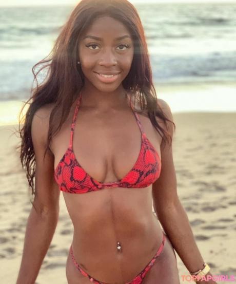 Khaddi nude leaked OnlyFans photo #20