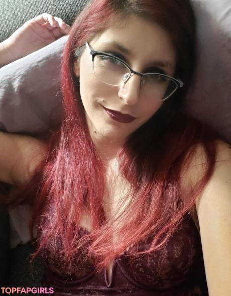 Littleeevee66 nude leaked OnlyFans photo #13