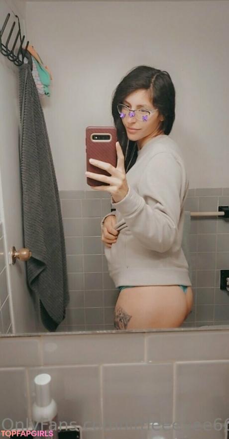 Littleeevee66 nude leaked OnlyFans photo #136