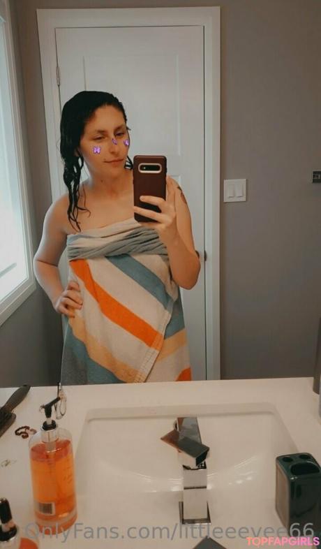 Littleeevee66 nude leaked OnlyFans photo #152