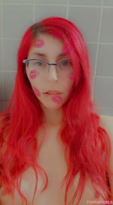 Littleeevee66 nude leaked OnlyFans photo #16