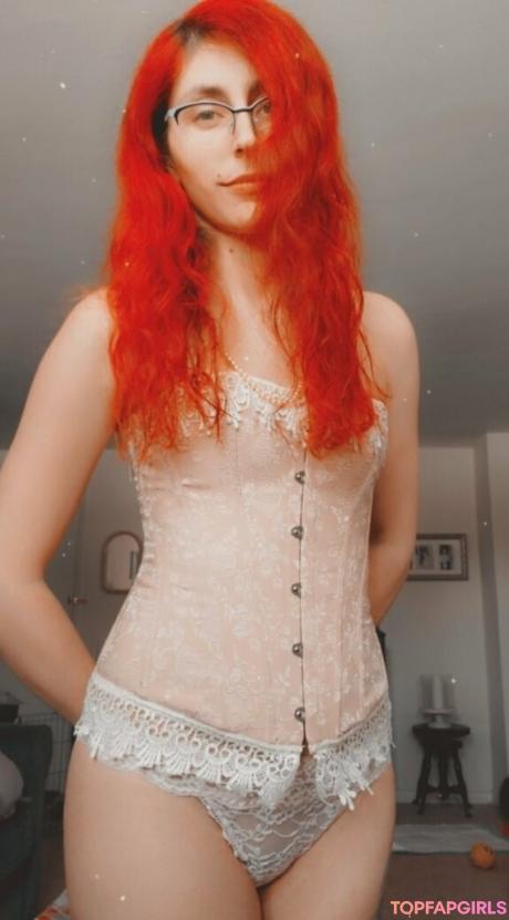Littleeevee66 nude leaked OnlyFans photo #4