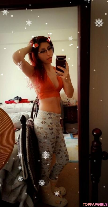 Littleeevee66 nude leaked OnlyFans photo #92