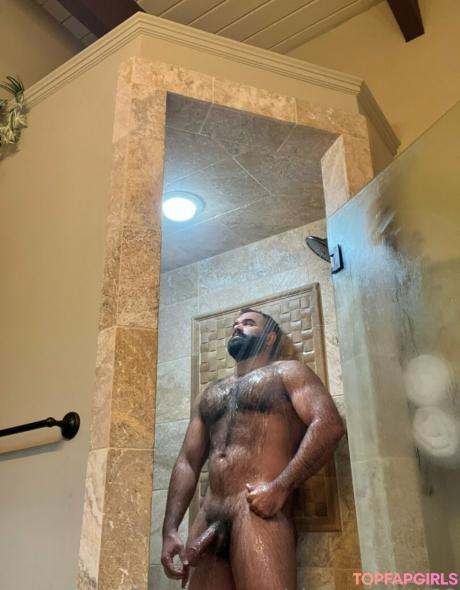 Alphatopwolf22 nude leaked OnlyFans pic