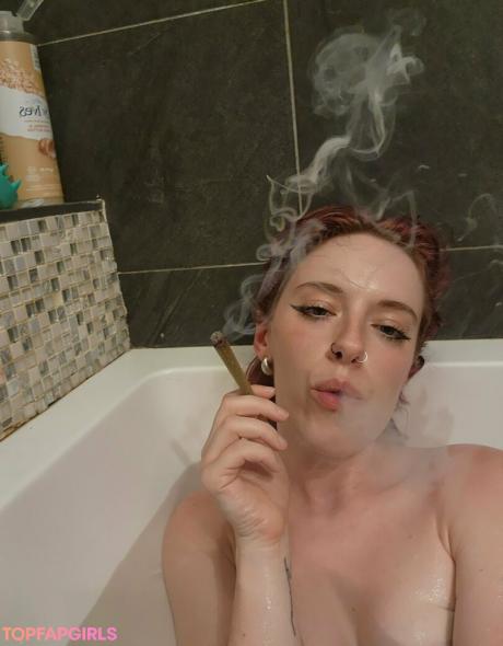 Anya nude leaked OnlyFans photo #21