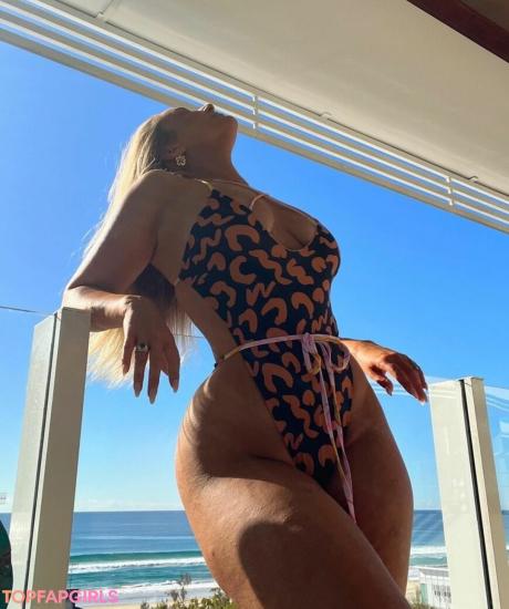 Karina nude leaked OnlyFans photo #251