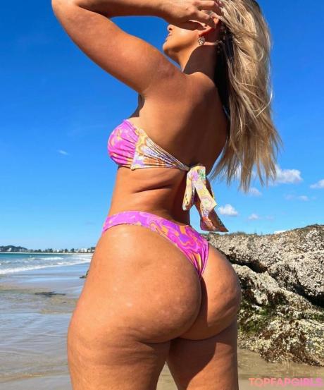 Karina nude leaked OnlyFans photo #257