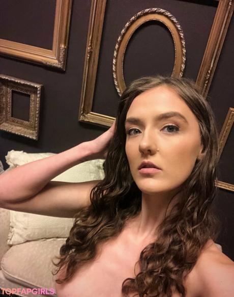 Foxyopheliaa nude leaked OnlyFans photo #18