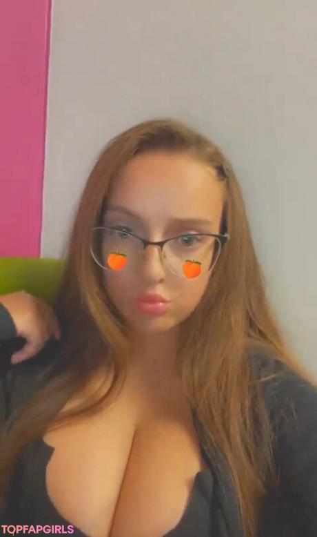 Brooke nude leaked OnlyFans photo #13