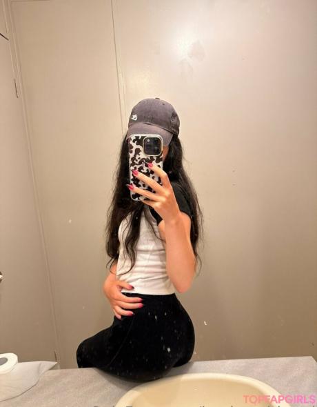 Books_withaeri nude leaked OnlyFans photo #51