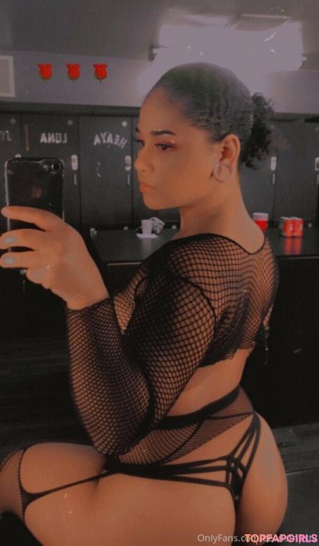 Spicybeantv nude leaked OnlyFans photo #1