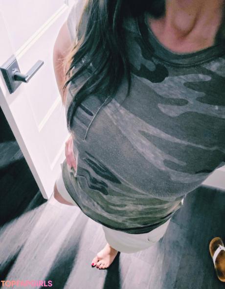 Fitmomwith3 nude leaked OnlyFans photo #105