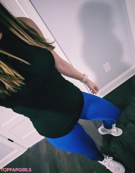 Fitmomwith3 nude leaked OnlyFans photo #29