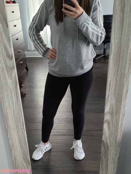 Fitmomwith3 nude leaked OnlyFans photo #33