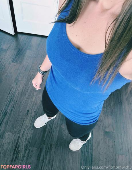 Fitmomwith3 nude leaked OnlyFans photo #75