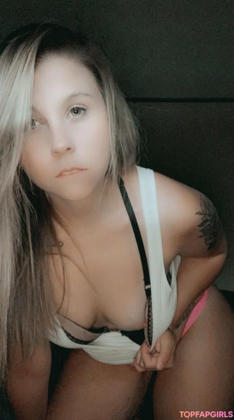 Britty_baby07 nude leaked OnlyFans photo #15